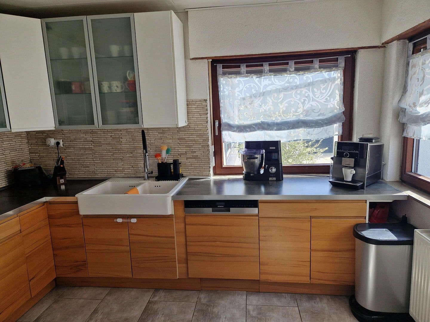 Prodej domu 151 m², pozemek 650 m², Große Rheinstraße 11, Philippsburg, Bádensko-Württembersko Prodej domu 151 m², pozemek 650 m², Große Rheinstraße 11, Philippsburg, Bádensko-Württembersko