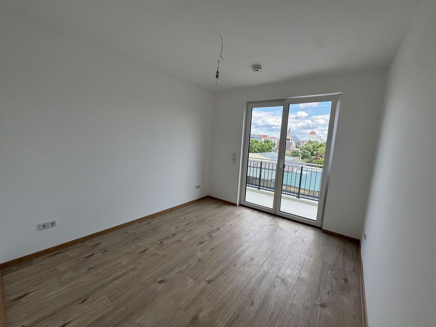Pronájem bytu 2+1 47 m², Luisenstraße 14a, Oranienburg, Braniborsko Pronájem bytu 2+1 47 m², Luisenstraße 14a, Oranienburg, Braniborsko