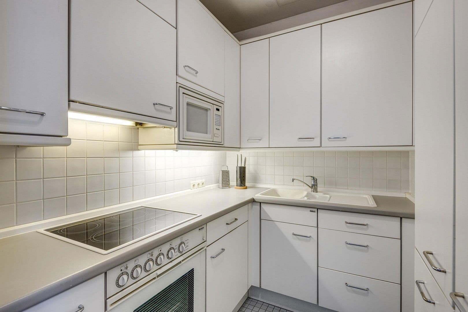 Pronájem bytu 2+1 57 m², Augustinerstraße 55, 55116 Mainz, Mainz, Porýní-Falc Pronájem bytu 2+1 57 m², Augustinerstraße 55, 55116 Mainz, Mainz, Porýní-Falc