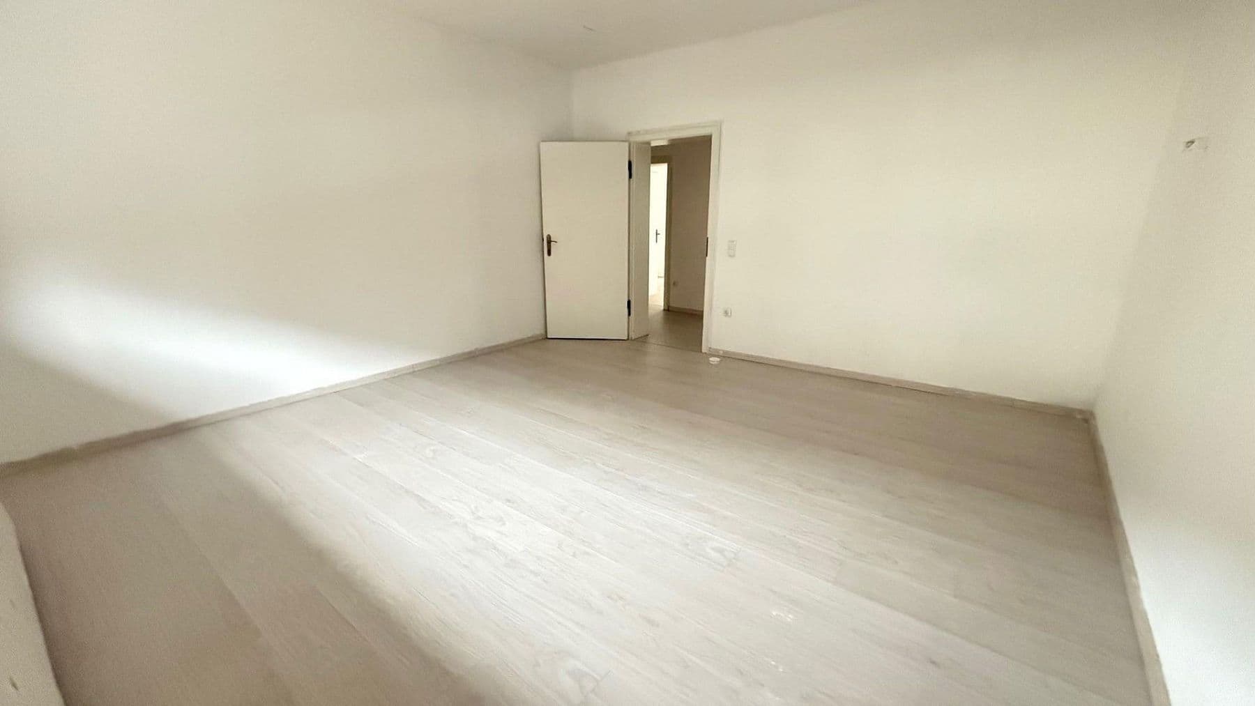 Pronájem bytu 2+1 78 m², Dorstener Str 230, Bochum, Severní Porýní-Vestfálsko Pronájem bytu 2+1 78 m², Dorstener Str 230, Bochum, Severní Porýní-Vestfálsko