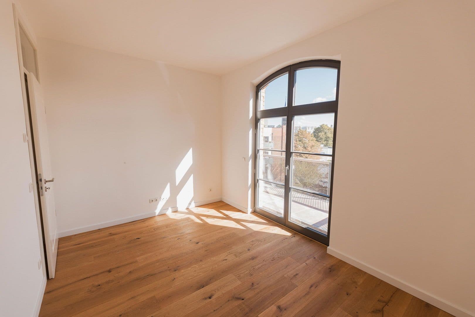 Pronájem bytu 3+1 67 m², Budenbergstraße 9, Magdeburg, Sasko-Anhaltsko Pronájem bytu 3+1 67 m², Budenbergstraße 9, Magdeburg, Sasko-Anhaltsko