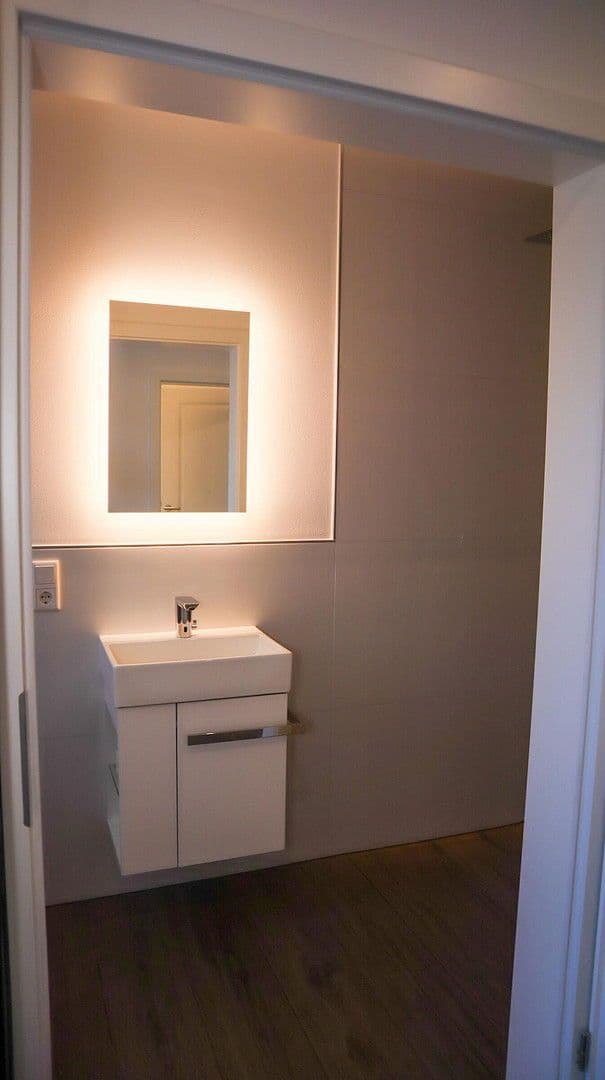 Prodej domu 140 m², pozemek 221 m², Bad Salzuflen, Severní Porýní-Vestfálsko Prodej domu 140 m², pozemek 221 m², Bad Salzuflen, Severní Porýní-Vestfálsko