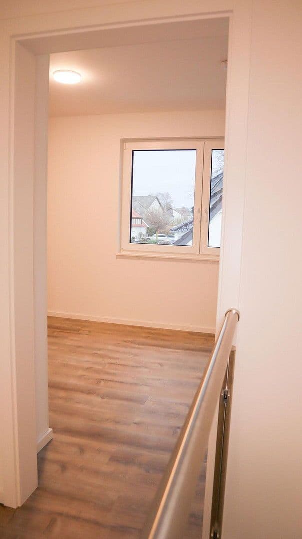 Prodej domu 140 m², pozemek 221 m², Bad Salzuflen, Severní Porýní-Vestfálsko Prodej domu 140 m², pozemek 221 m², Bad Salzuflen, Severní Porýní-Vestfálsko