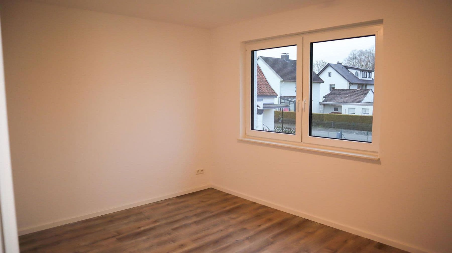 Prodej domu 140 m², pozemek 221 m², Bad Salzuflen, Severní Porýní-Vestfálsko Prodej domu 140 m², pozemek 221 m², Bad Salzuflen, Severní Porýní-Vestfálsko