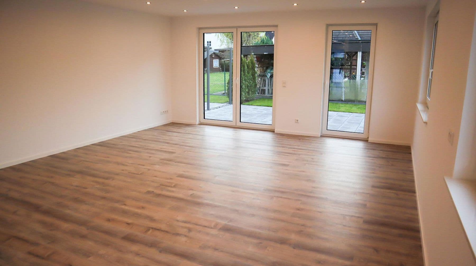 Prodej domu 140 m², pozemek 221 m², Bad Salzuflen, Severní Porýní-Vestfálsko Prodej domu 140 m², pozemek 221 m², Bad Salzuflen, Severní Porýní-Vestfálsko