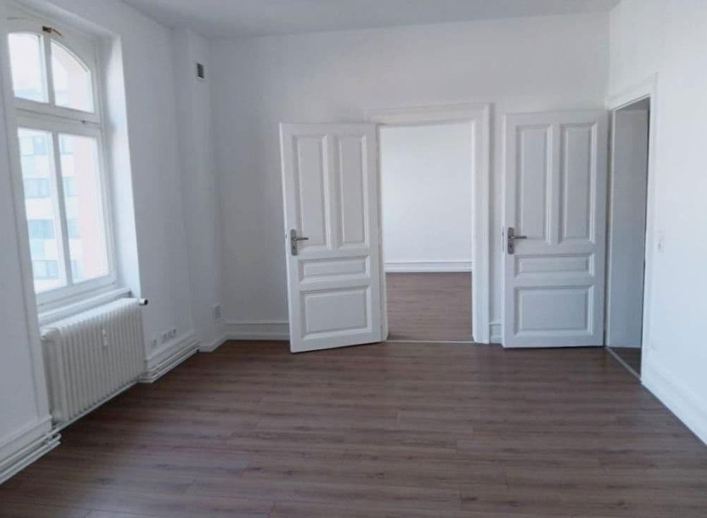 Pronájem bytu 3+1 83 m², Klingerstraße 13, Frankfurt am Main, Hessen Pronájem bytu 3+1 83 m², Klingerstraße 13, Frankfurt am Main, Hessen