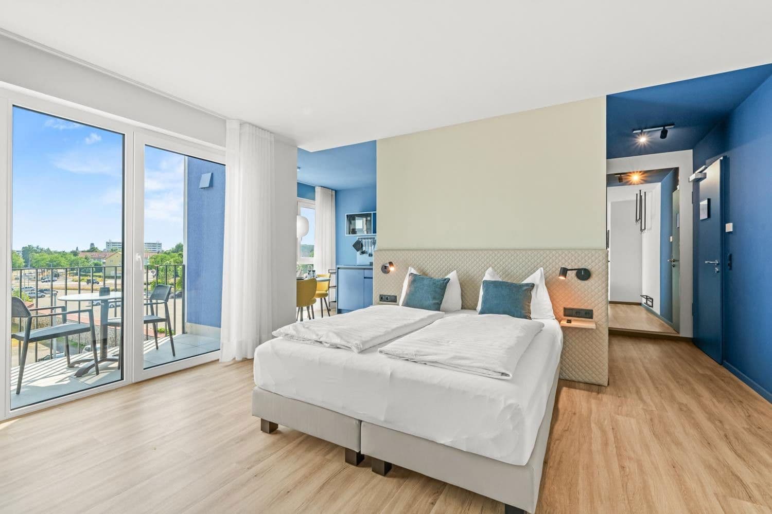 Pronájem bytu 1+1 32 m², Aistegstr. 42, Friedrichshafen, Bádensko-Württembersko Pronájem bytu 1+1 32 m², Aistegstr. 42, Friedrichshafen, Bádensko-Württembersko