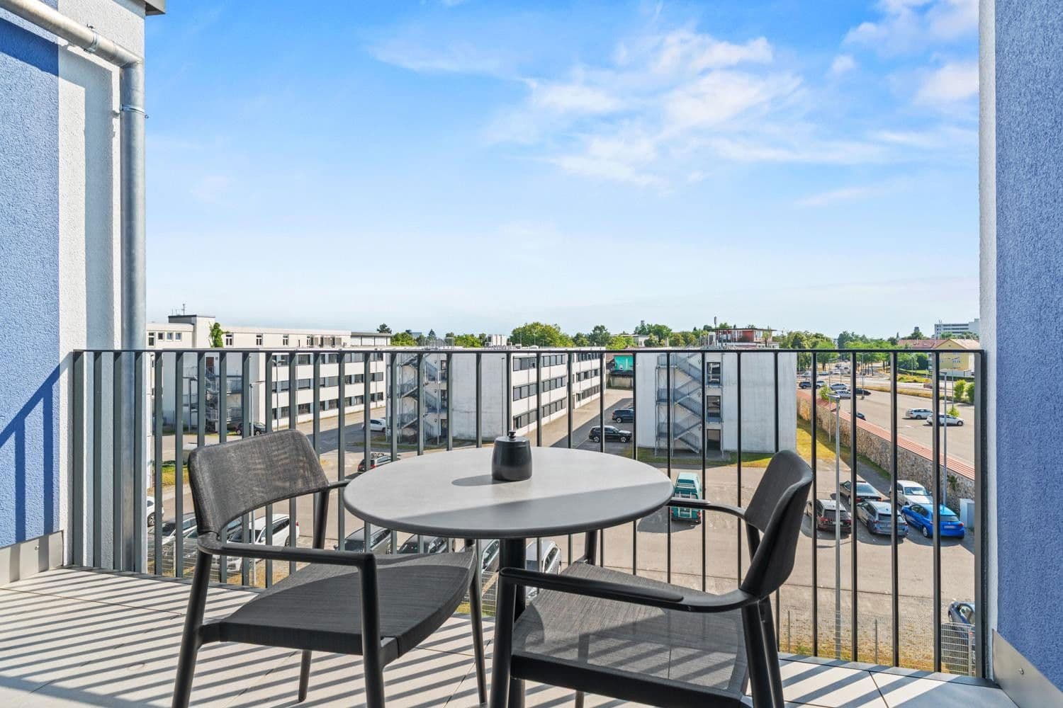 Pronájem bytu 1+1 32 m², Aistegstr. 42, Friedrichshafen, Bádensko-Württembersko Pronájem bytu 1+1 32 m², Aistegstr. 42, Friedrichshafen, Bádensko-Württembersko