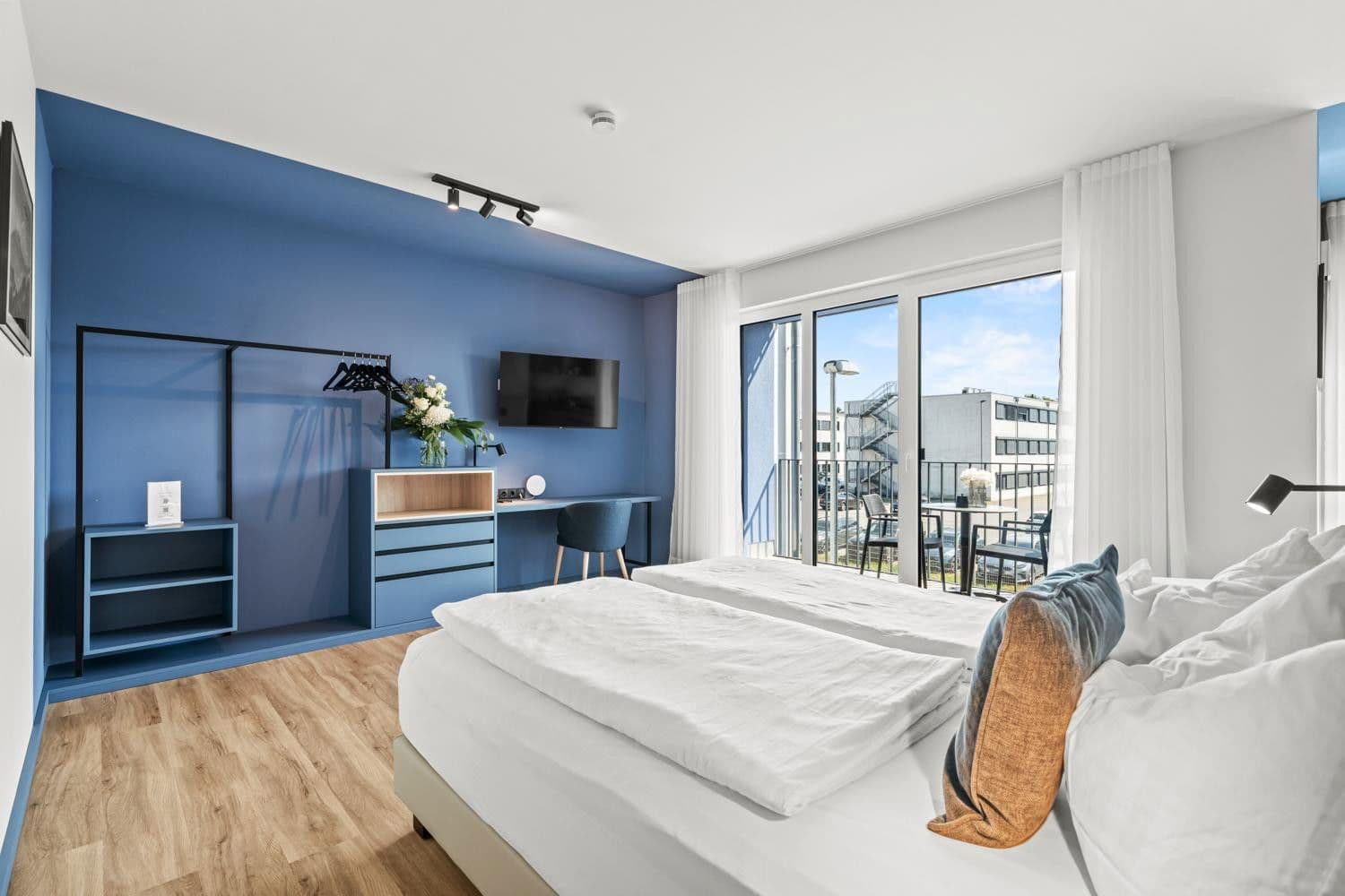 Pronájem bytu 1+1 32 m², Aistegstr. 42, Friedrichshafen, Bádensko-Württembersko Pronájem bytu 1+1 32 m², Aistegstr. 42, Friedrichshafen, Bádensko-Württembersko