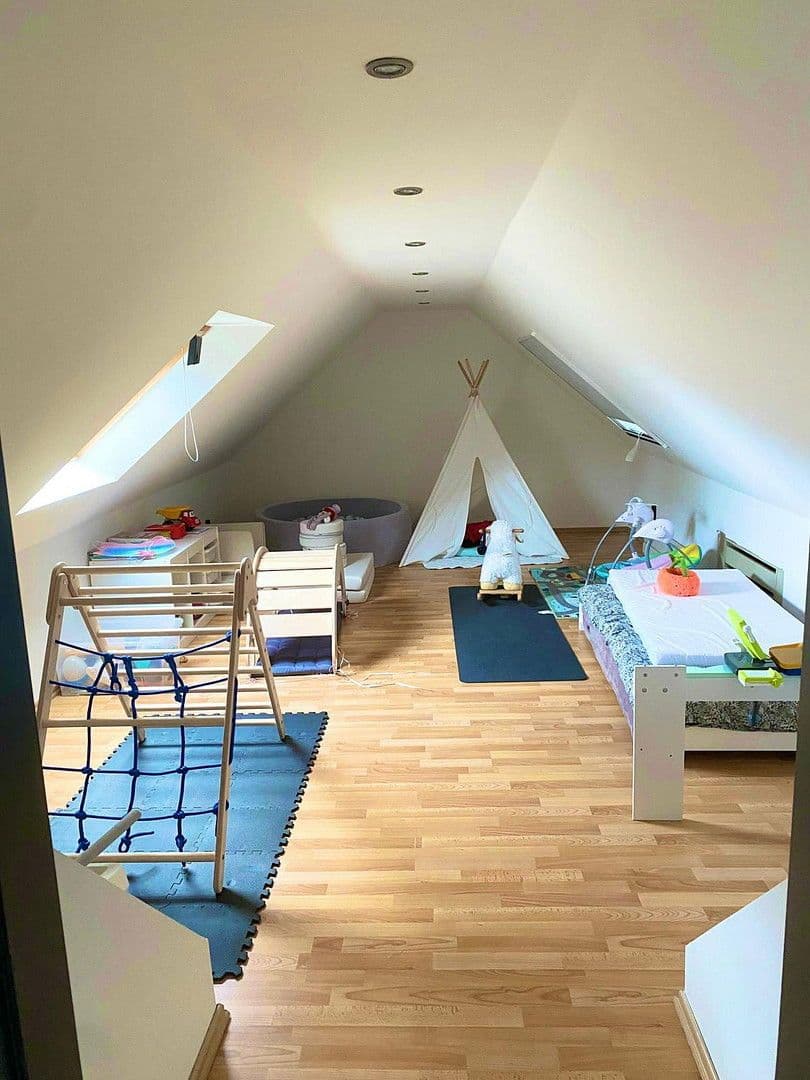 Pronájem domu 200 m², pozemek 450 m², Buchholz in der Nordheide, Dolní Sasko Pronájem domu 200 m², pozemek 450 m², Buchholz in der Nordheide, Dolní Sasko