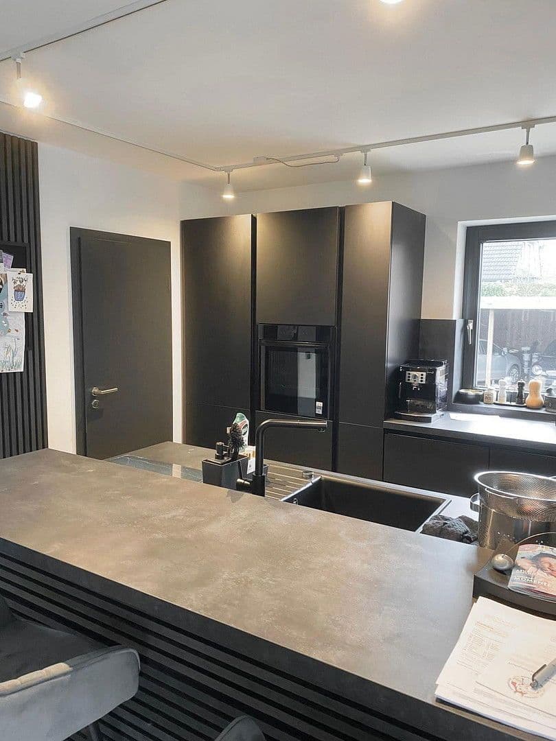 Pronájem domu 200 m², pozemek 450 m², Buchholz in der Nordheide, Dolní Sasko Pronájem domu 200 m², pozemek 450 m², Buchholz in der Nordheide, Dolní Sasko