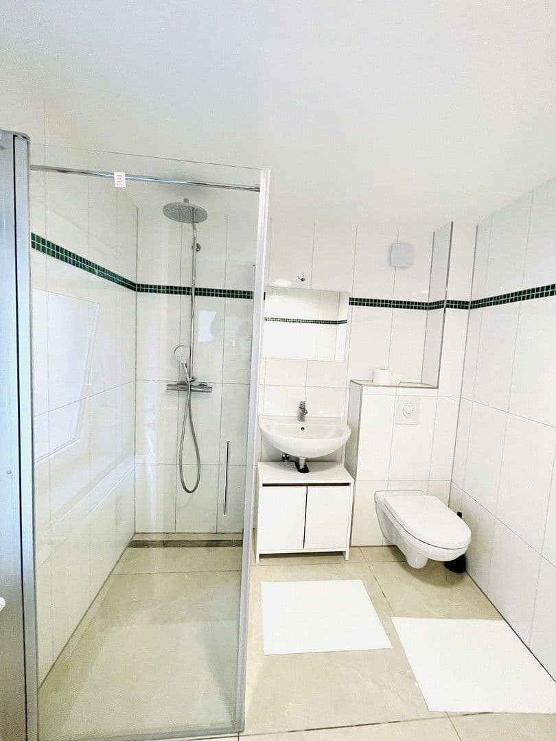 Pronájem bytu 3+1 69 m², Sophienstraße 6B, Stuttgart, Bádensko-Württembersko Pronájem bytu 3+1 69 m², Sophienstraße 6B, Stuttgart, Bádensko-Württembersko