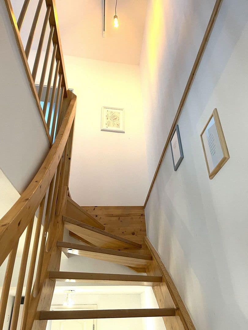 Pronájem bytu 3+1 69 m², Sophienstraße 6B, Stuttgart, Bádensko-Württembersko Pronájem bytu 3+1 69 m², Sophienstraße 6B, Stuttgart, Bádensko-Württembersko