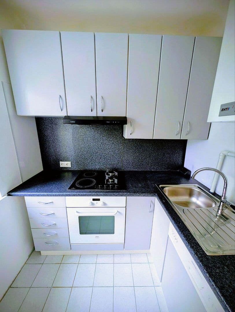 Pronájem bytu 2+1 46 m², Greinergasse 22, Wien, Wien Pronájem bytu 2+1 46 m², Greinergasse 22, Wien, Wien