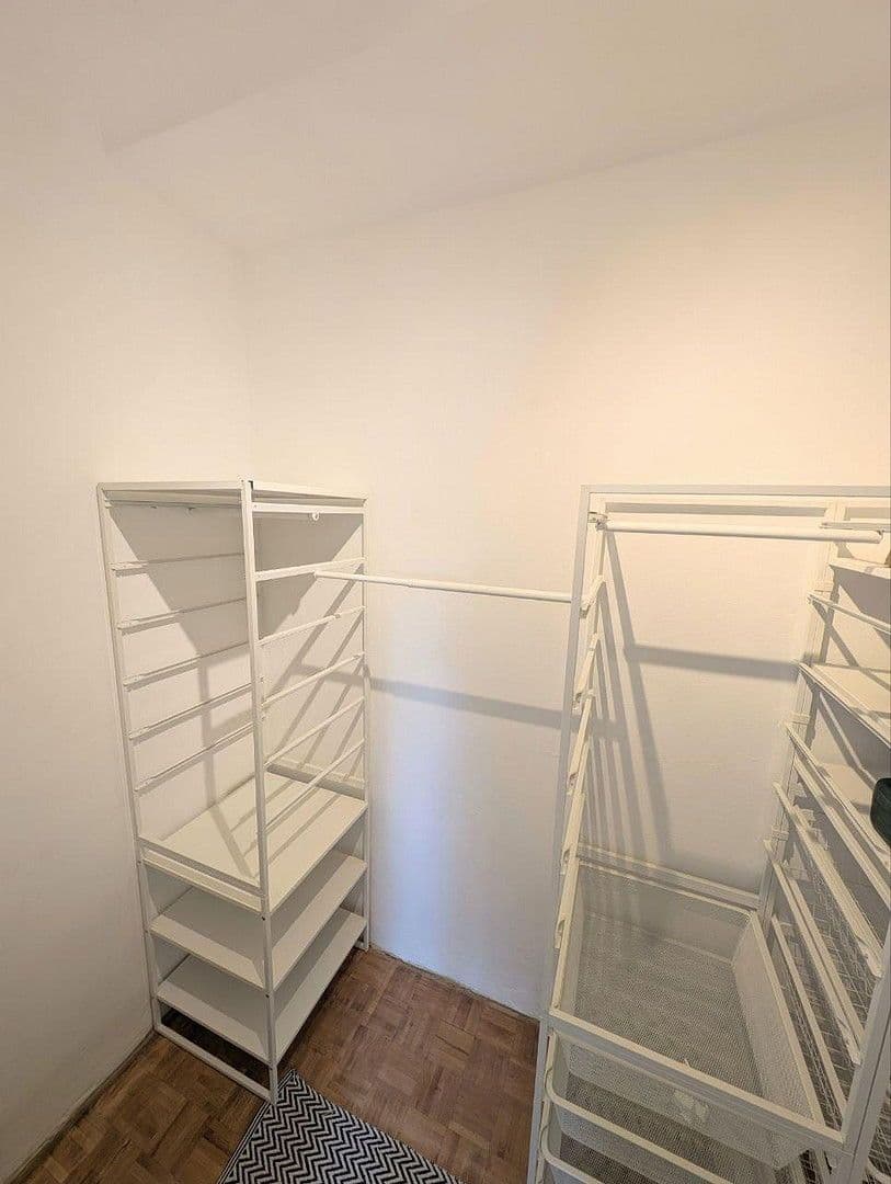 Pronájem bytu 2+1 46 m², Greinergasse 22, Wien, Wien Pronájem bytu 2+1 46 m², Greinergasse 22, Wien, Wien