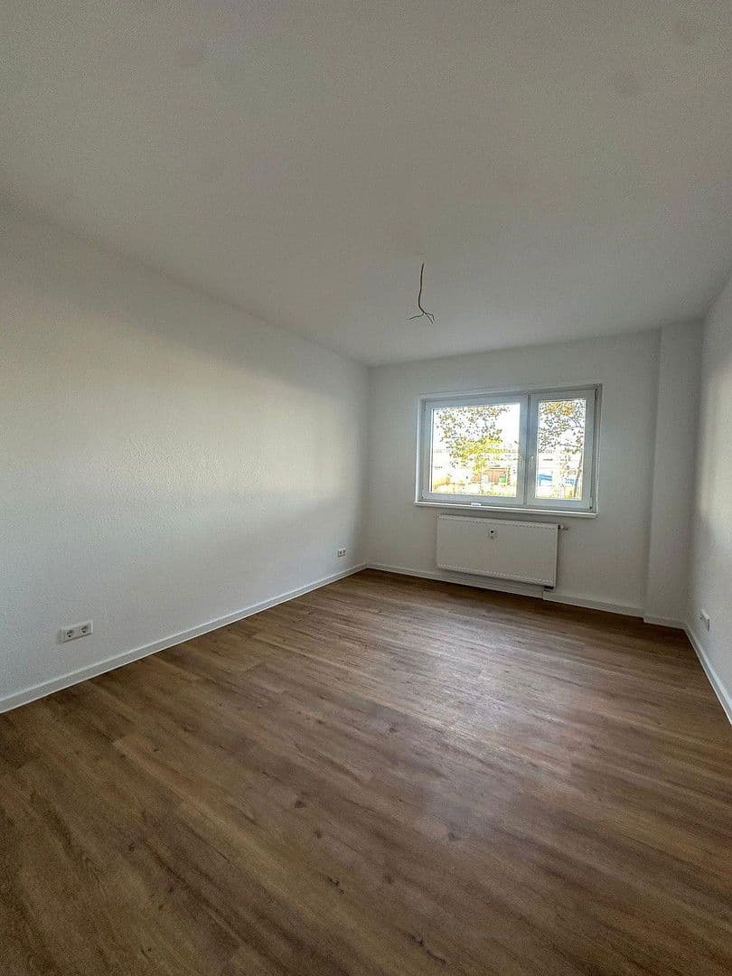 Pronájem bytu 2+1 51 m², Schienenstraße 37, Mannheim, Bádensko-Württembersko Pronájem bytu 2+1 51 m², Schienenstraße 37, Mannheim, Bádensko-Württembersko