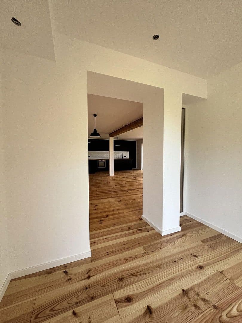 Pronájem bytu 3+1 118 m², Dorfstraße 23, Reppenstedt, Dolní Sasko Pronájem bytu 3+1 118 m², Dorfstraße 23, Reppenstedt, Dolní Sasko