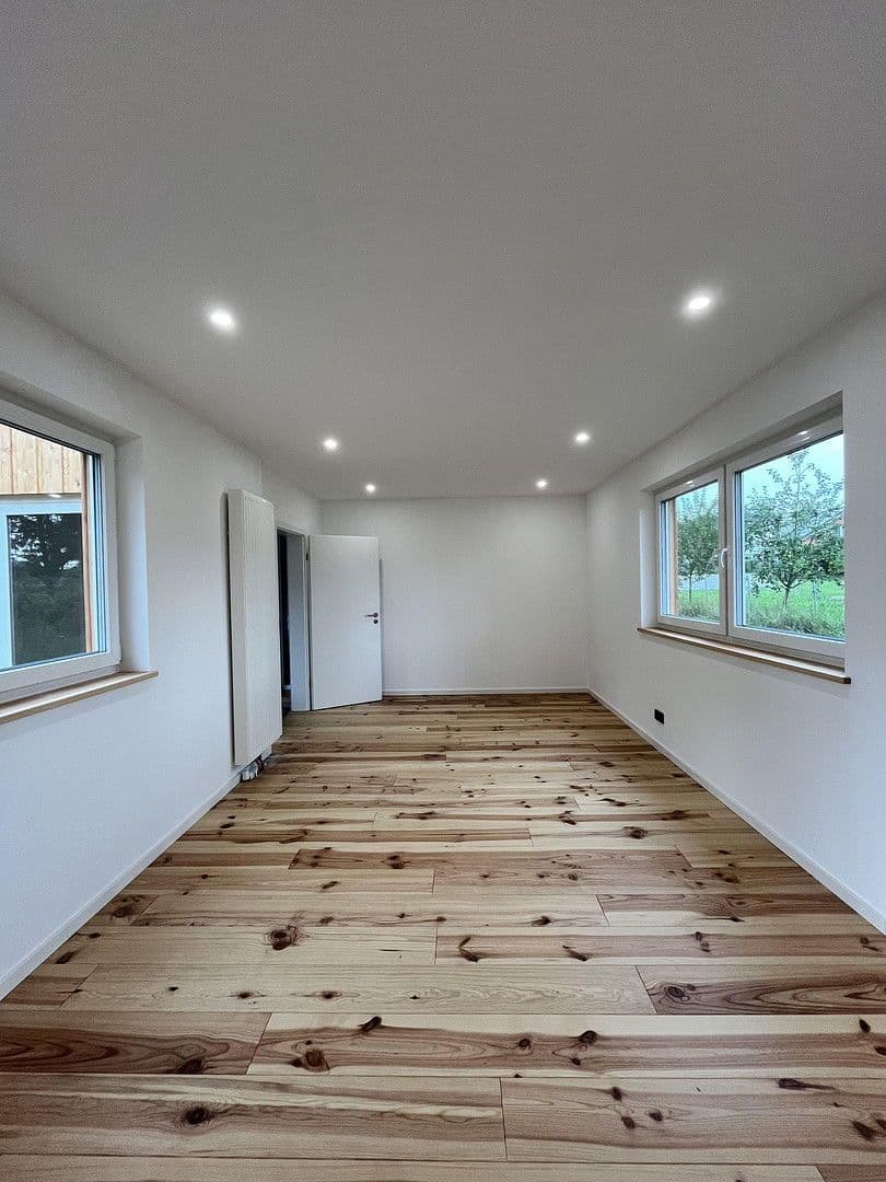 Pronájem bytu 3+1 118 m², Dorfstraße 23, Reppenstedt, Dolní Sasko Pronájem bytu 3+1 118 m², Dorfstraße 23, Reppenstedt, Dolní Sasko