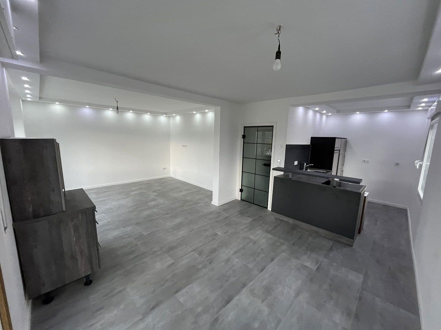 Prodej domu 127 m², pozemek 818 m², Erpel, Porýní-Falc Prodej domu 127 m², pozemek 818 m², Erpel, Porýní-Falc