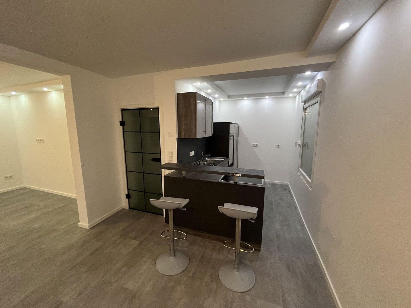 Prodej domu 127 m², pozemek 818 m², Erpel, Porýní-Falc Prodej domu 127 m², pozemek 818 m², Erpel, Porýní-Falc