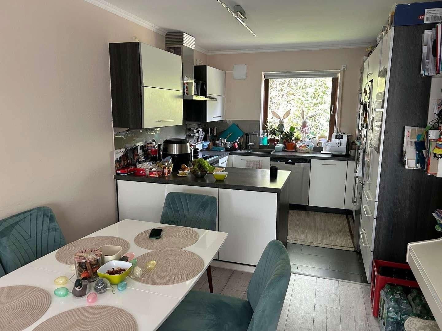 Prodej domu 137 m², pozemek 223 m², Erlangen, Bavorsko Prodej domu 137 m², pozemek 223 m², Erlangen, Bavorsko