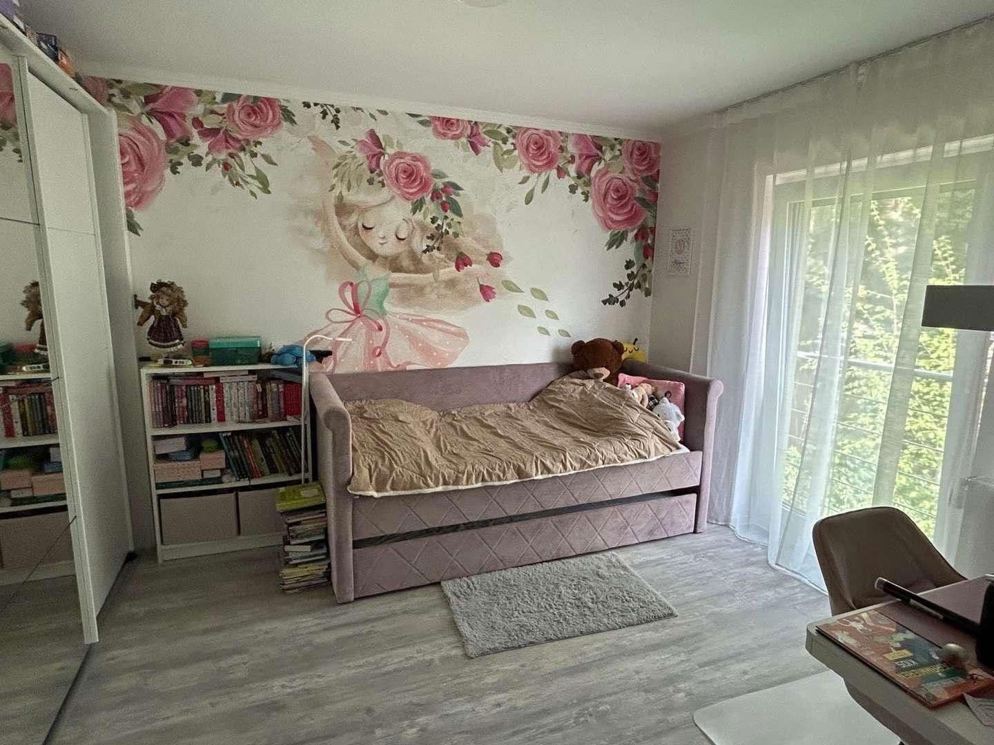 Prodej domu 137 m², pozemek 223 m², Erlangen, Bavorsko Prodej domu 137 m², pozemek 223 m², Erlangen, Bavorsko