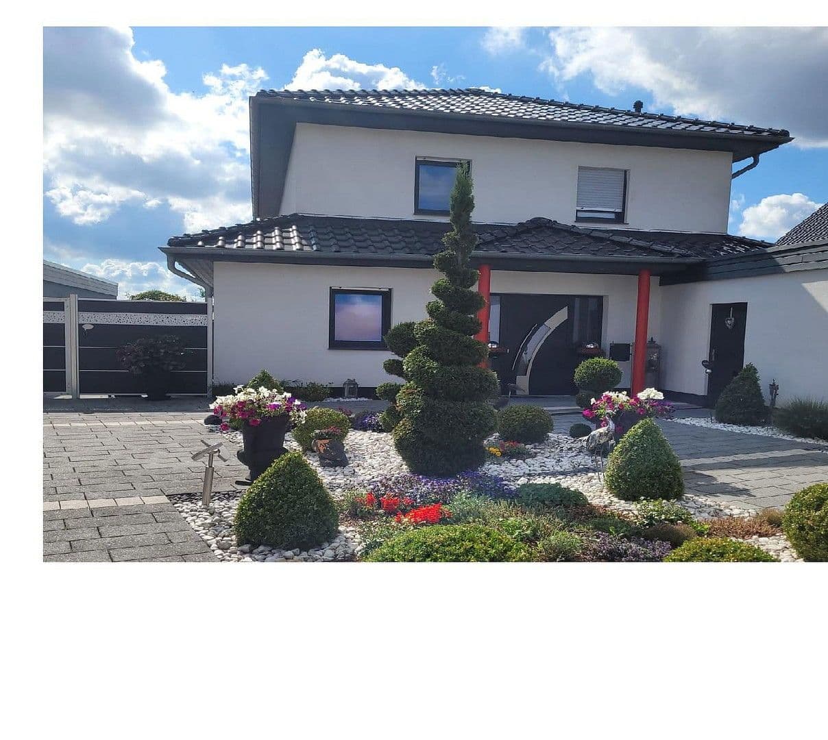 Prodej domu 173 m², pozemek 728 m², Barsinghausen, Dolní Sasko Prodej domu 173 m², pozemek 728 m², Barsinghausen, Dolní Sasko