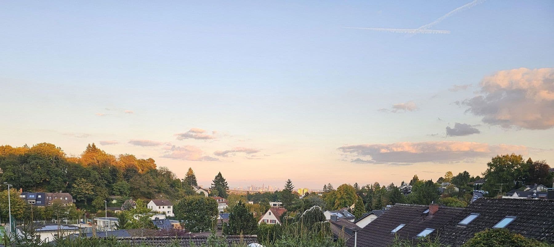 Prodej domu 160 m², pozemek 360 m², Bad Soden am Taunus, Hessen Prodej domu 160 m², pozemek 360 m², Bad Soden am Taunus, Hessen