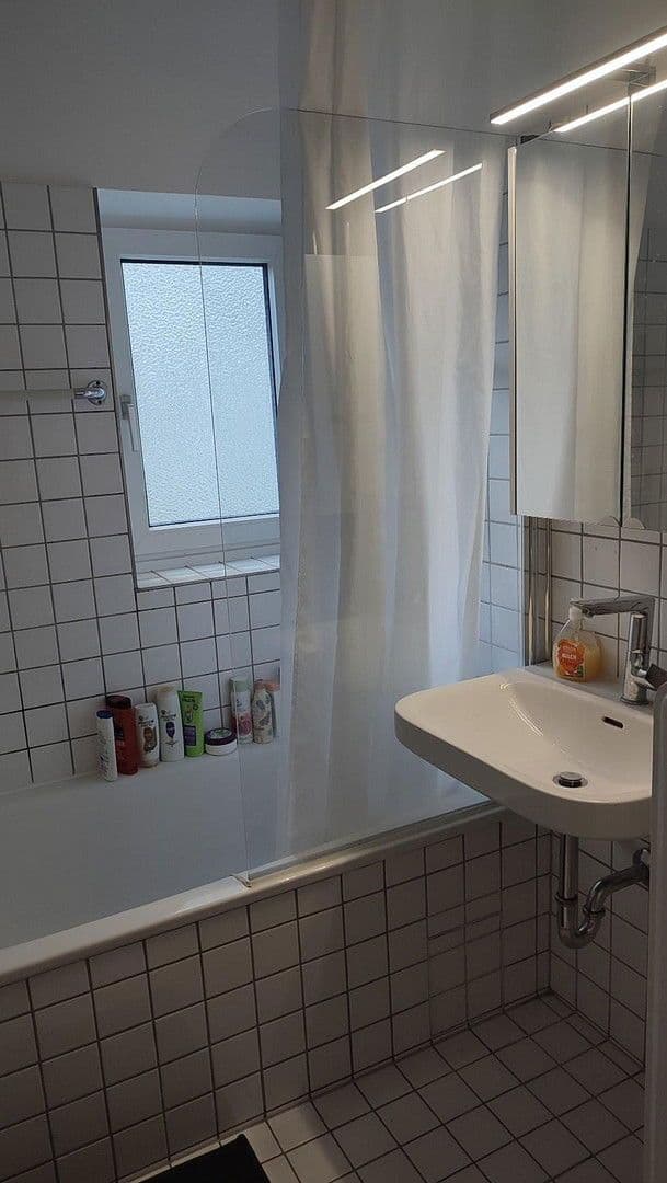 Pronájem bytu 1+1 14 m², Gräfelfing, Bavorsko Pronájem bytu 1+1 14 m², Gräfelfing, Bavorsko