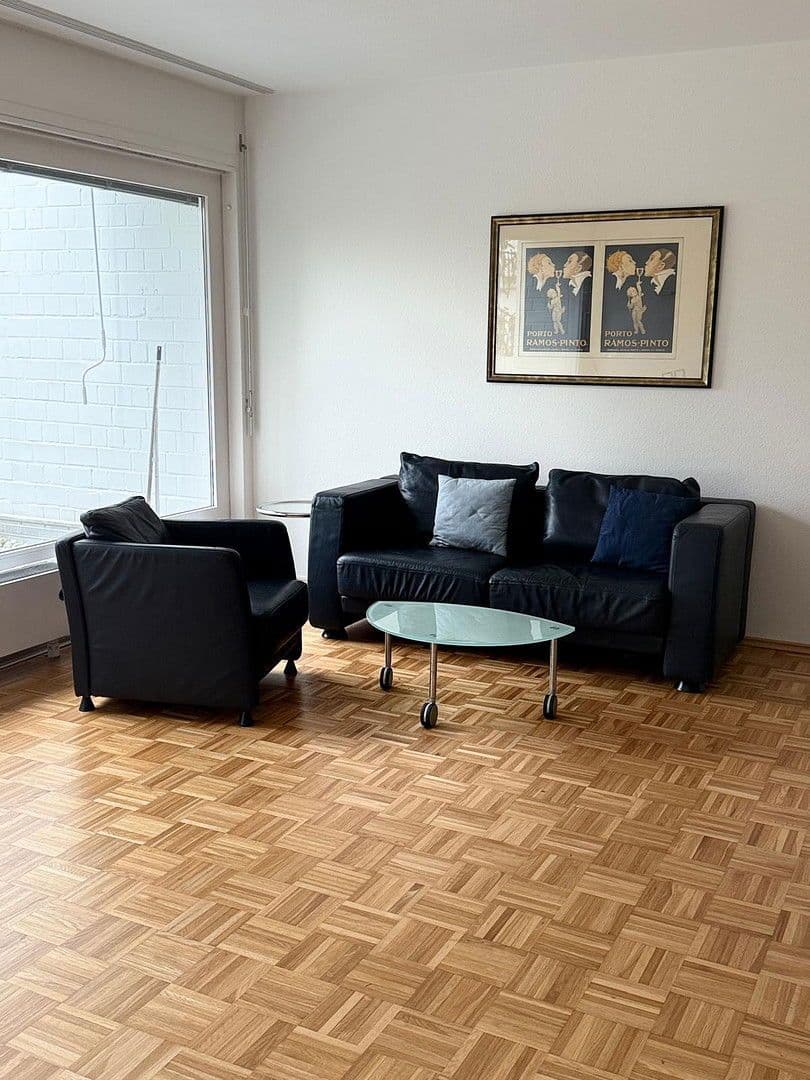 Pronájem bytu 2+1 68 m², Weinbergstr, WIESBADEN, Hessen Pronájem bytu 2+1 68 m², Weinbergstr, WIESBADEN, Hessen