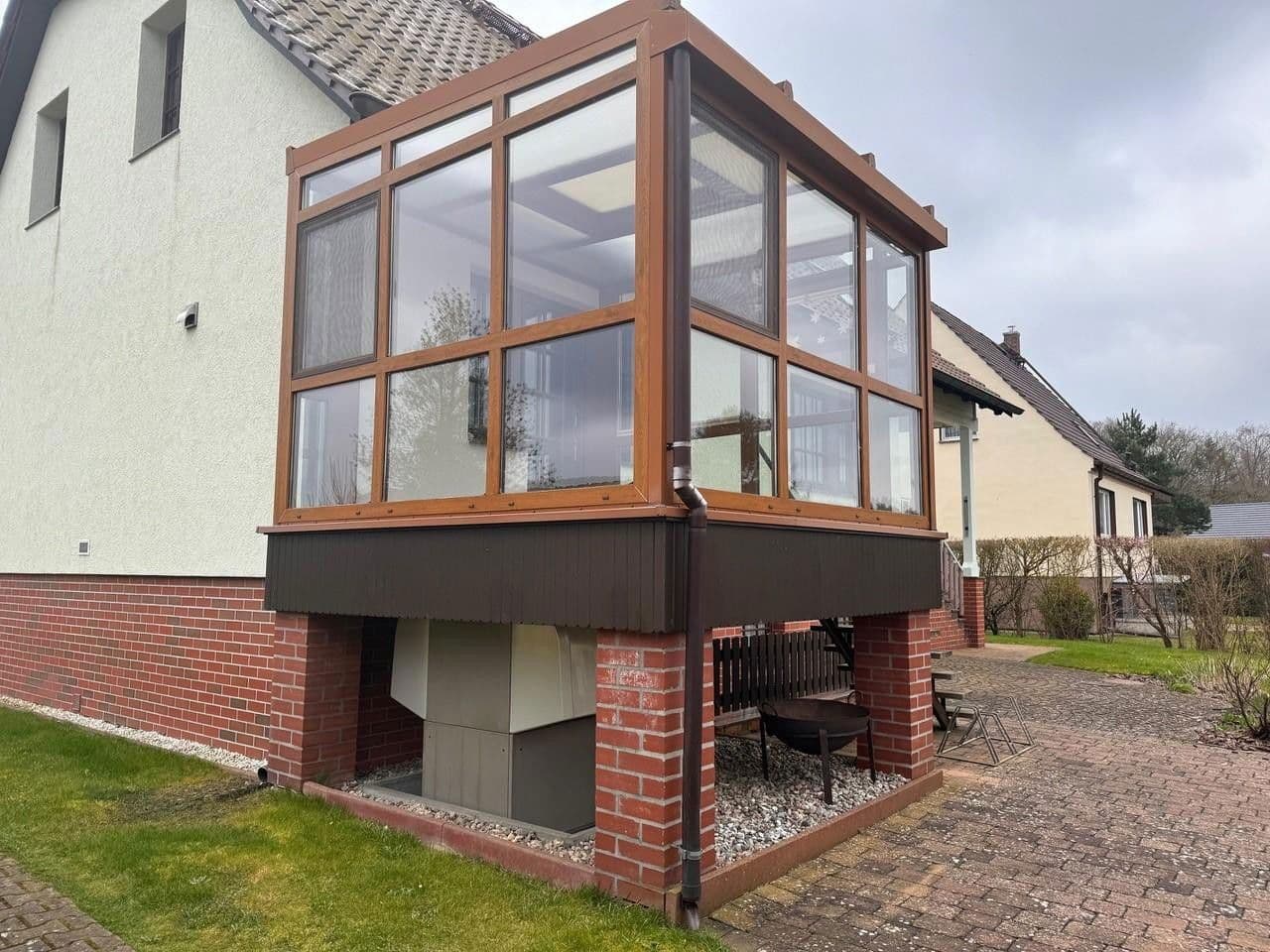 Prodej domu 196 m², pozemek 1.200 m², Lübser Landstraße 20, Mönkebude, Mecklenburg-Vorpommern Prodej domu 196 m², pozemek 1.200 m², Lübser Landstraße 20, Mönkebude, Mecklenburg-Vorpommern