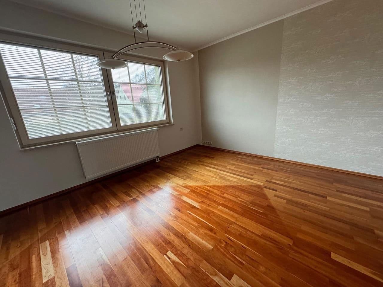 Prodej domu 196 m², pozemek 1.200 m², Lübser Landstraße 20, Mönkebude, Mecklenburg-Vorpommern Prodej domu 196 m², pozemek 1.200 m², Lübser Landstraße 20, Mönkebude, Mecklenburg-Vorpommern