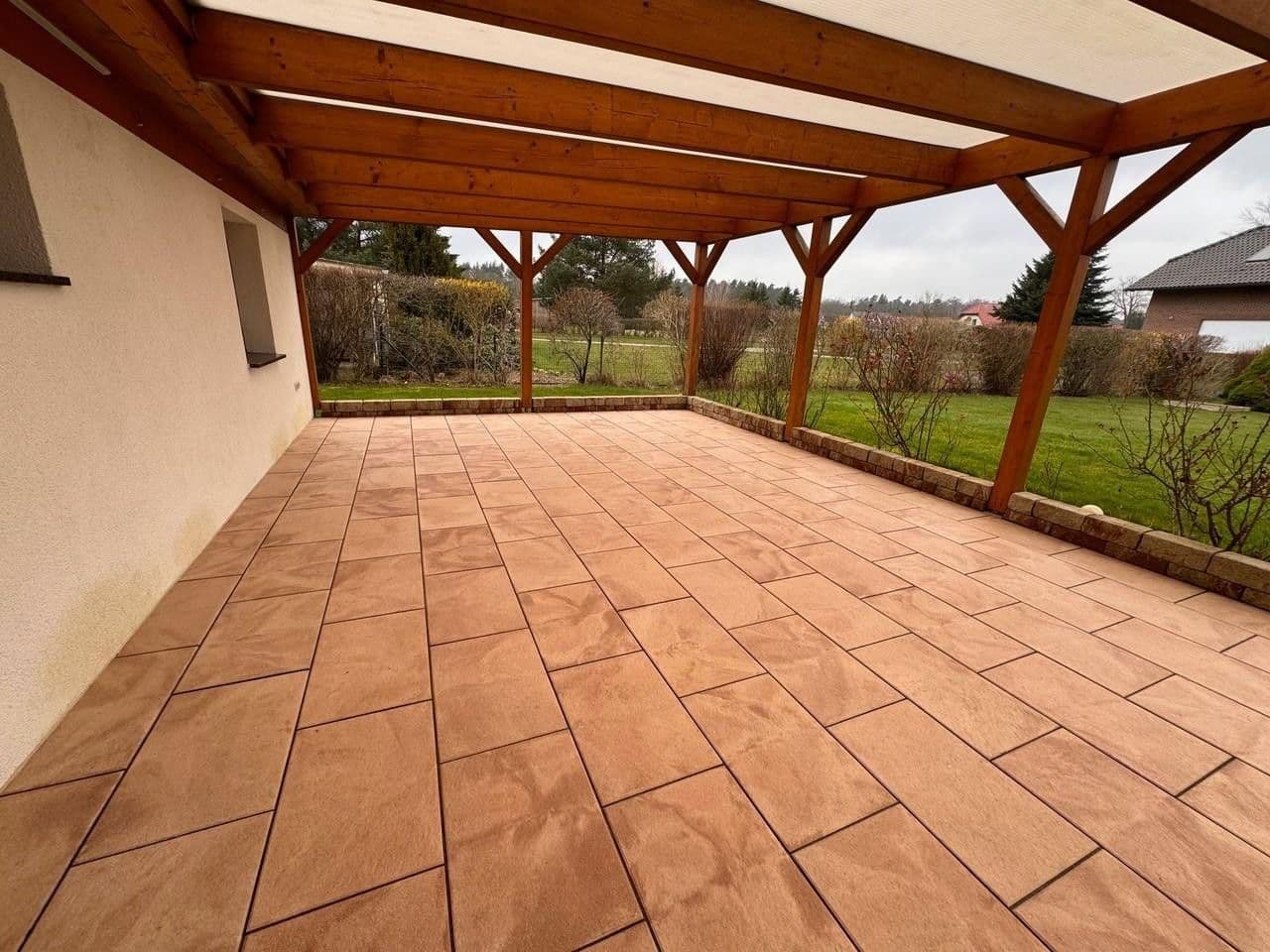 Prodej domu 196 m², pozemek 1.200 m², Lübser Landstraße 20, Mönkebude, Mecklenburg-Vorpommern Prodej domu 196 m², pozemek 1.200 m², Lübser Landstraße 20, Mönkebude, Mecklenburg-Vorpommern