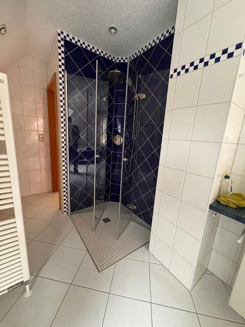 Prodej domu 196 m², pozemek 1.200 m², Lübser Landstraße 20, Mönkebude, Mecklenburg-Vorpommern Prodej domu 196 m², pozemek 1.200 m², Lübser Landstraße 20, Mönkebude, Mecklenburg-Vorpommern