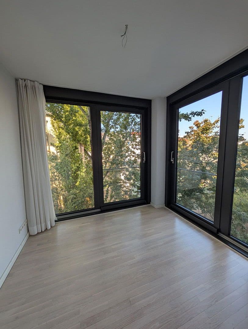 Prodej bytu 4+1 158 m², Almstadtstraße, Berlin, Berlín Prodej bytu 4+1 158 m², Almstadtstraße, Berlin, Berlín