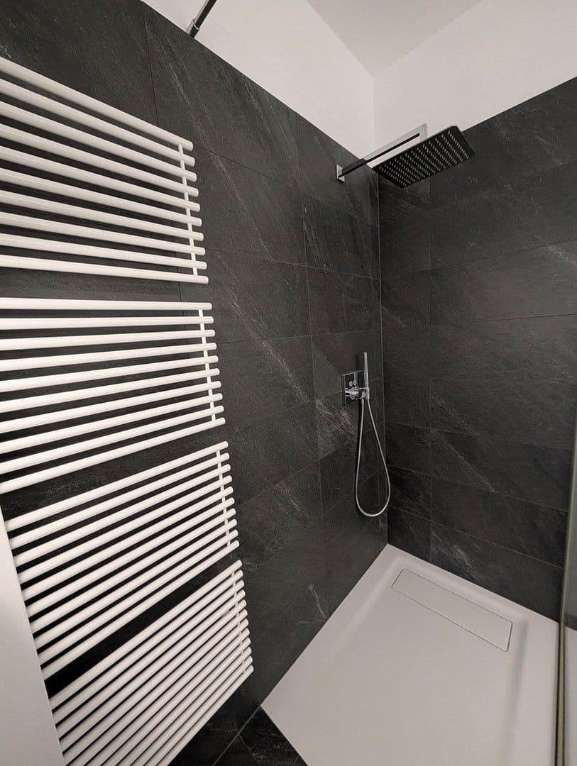 Prodej bytu 4+1 158 m², Almstadtstraße, Berlin, Berlín Prodej bytu 4+1 158 m², Almstadtstraße, Berlin, Berlín