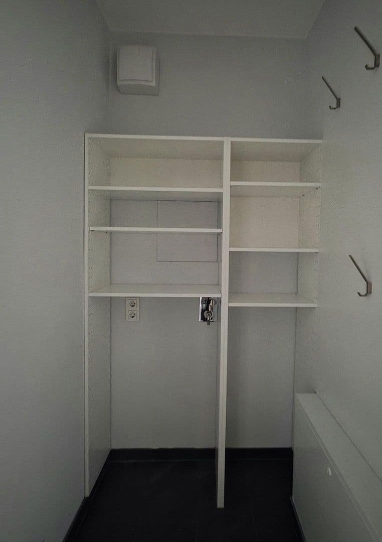 Prodej bytu 4+1 158 m², Almstadtstraße, Berlin, Berlín Prodej bytu 4+1 158 m², Almstadtstraße, Berlin, Berlín