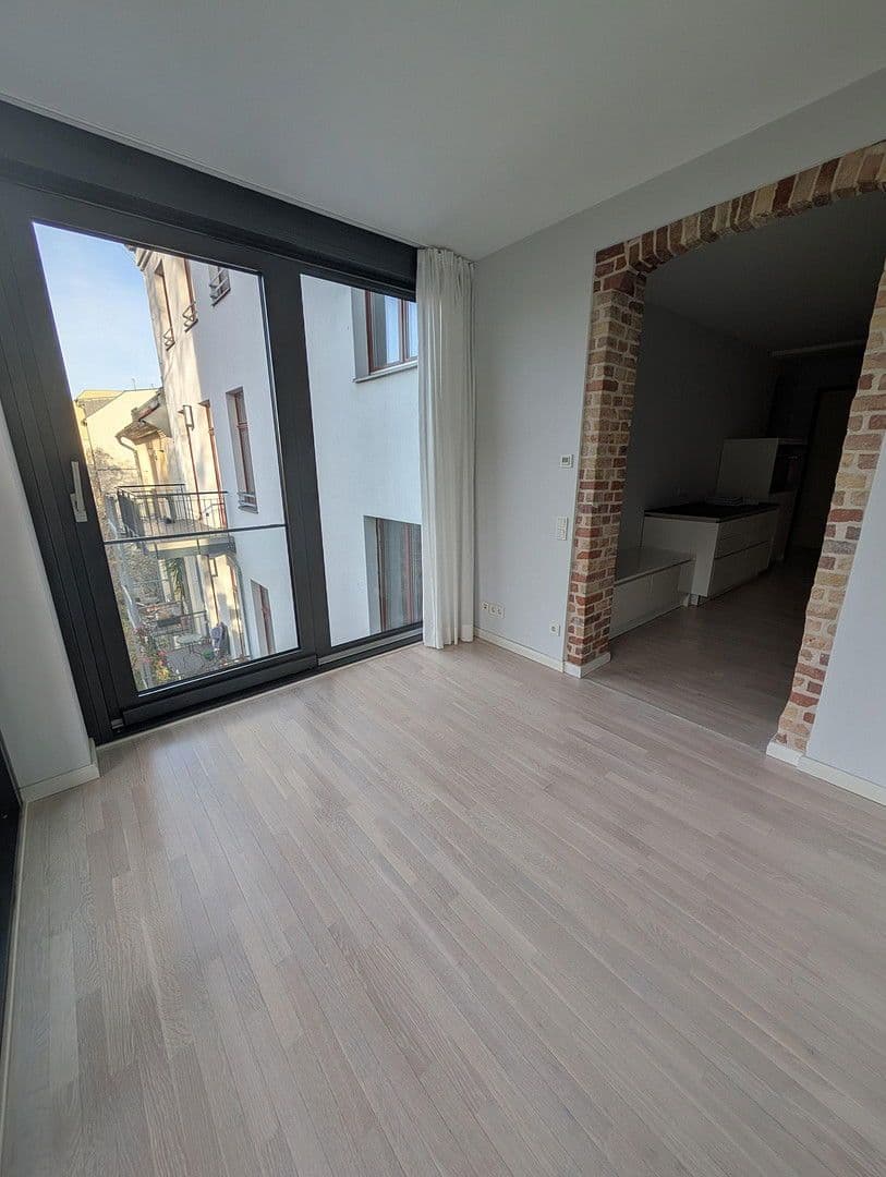 Prodej bytu 4+1 158 m², Almstadtstraße, Berlin, Berlín Prodej bytu 4+1 158 m², Almstadtstraße, Berlin, Berlín