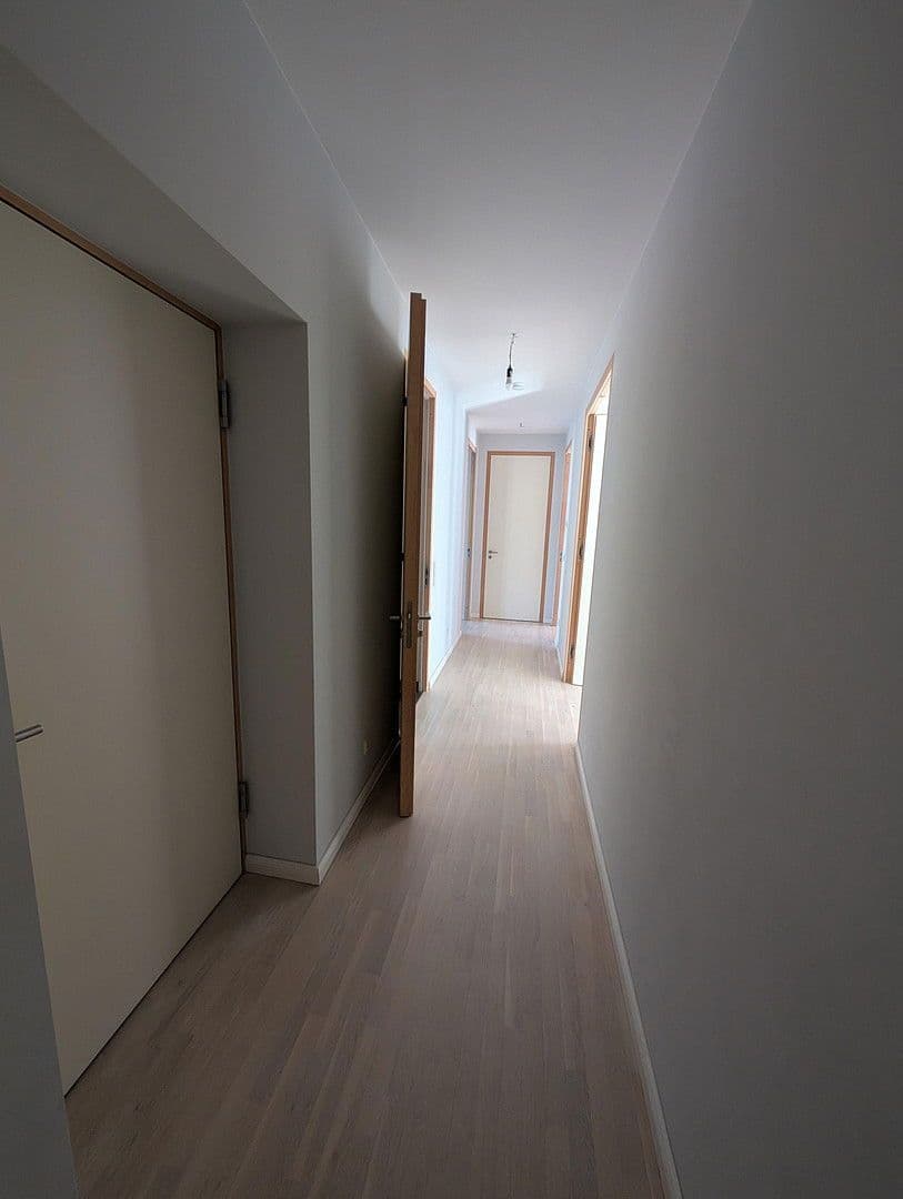 Prodej bytu 4+1 158 m², Almstadtstraße, Berlin, Berlín Prodej bytu 4+1 158 m², Almstadtstraße, Berlin, Berlín