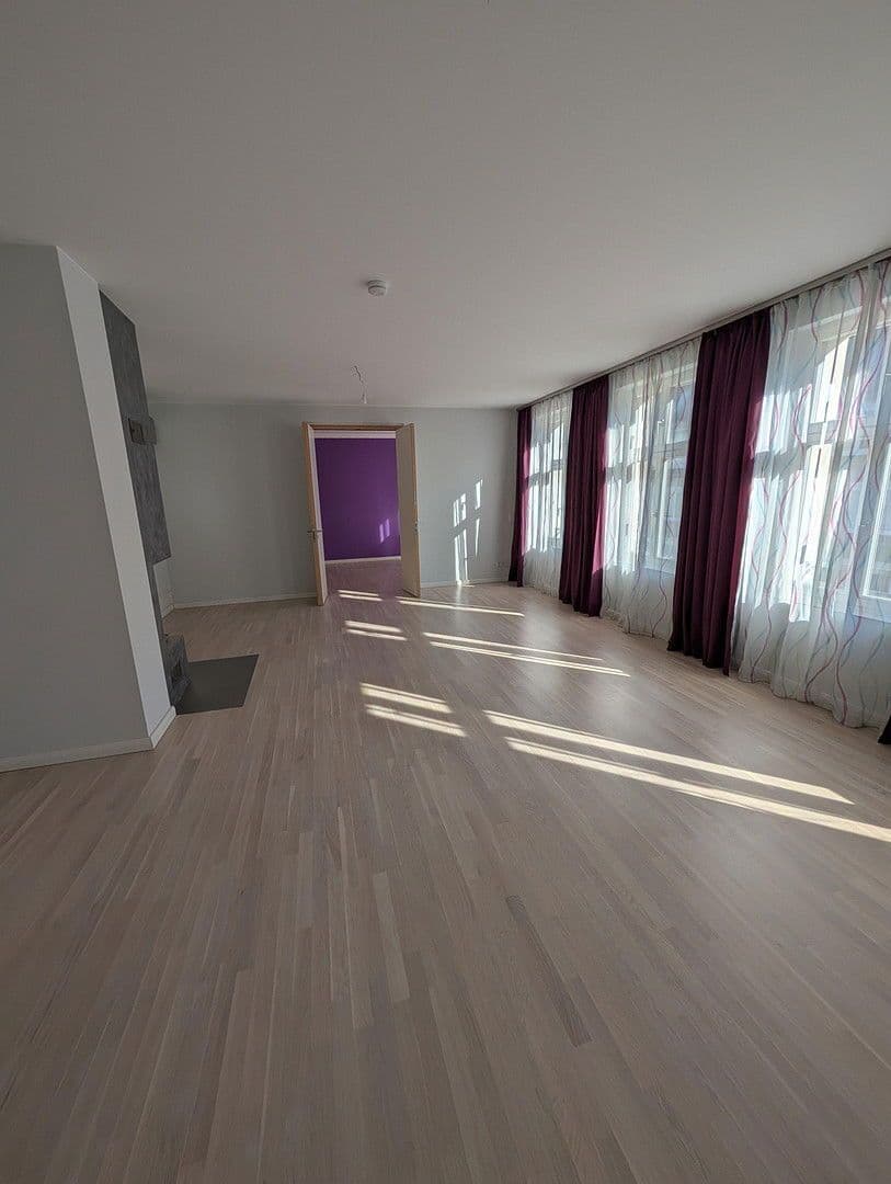 Prodej bytu 4+1 158 m², Almstadtstraße, Berlin, Berlín Prodej bytu 4+1 158 m², Almstadtstraße, Berlin, Berlín