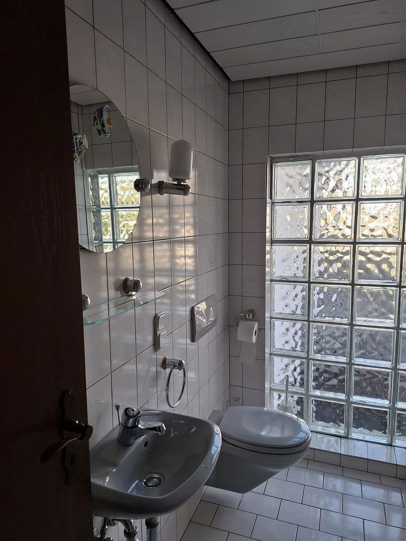 Pronájem domu 140 m², pozemek 550 m², Niederburg, Porýní-Falc Pronájem domu 140 m², pozemek 550 m², Niederburg, Porýní-Falc