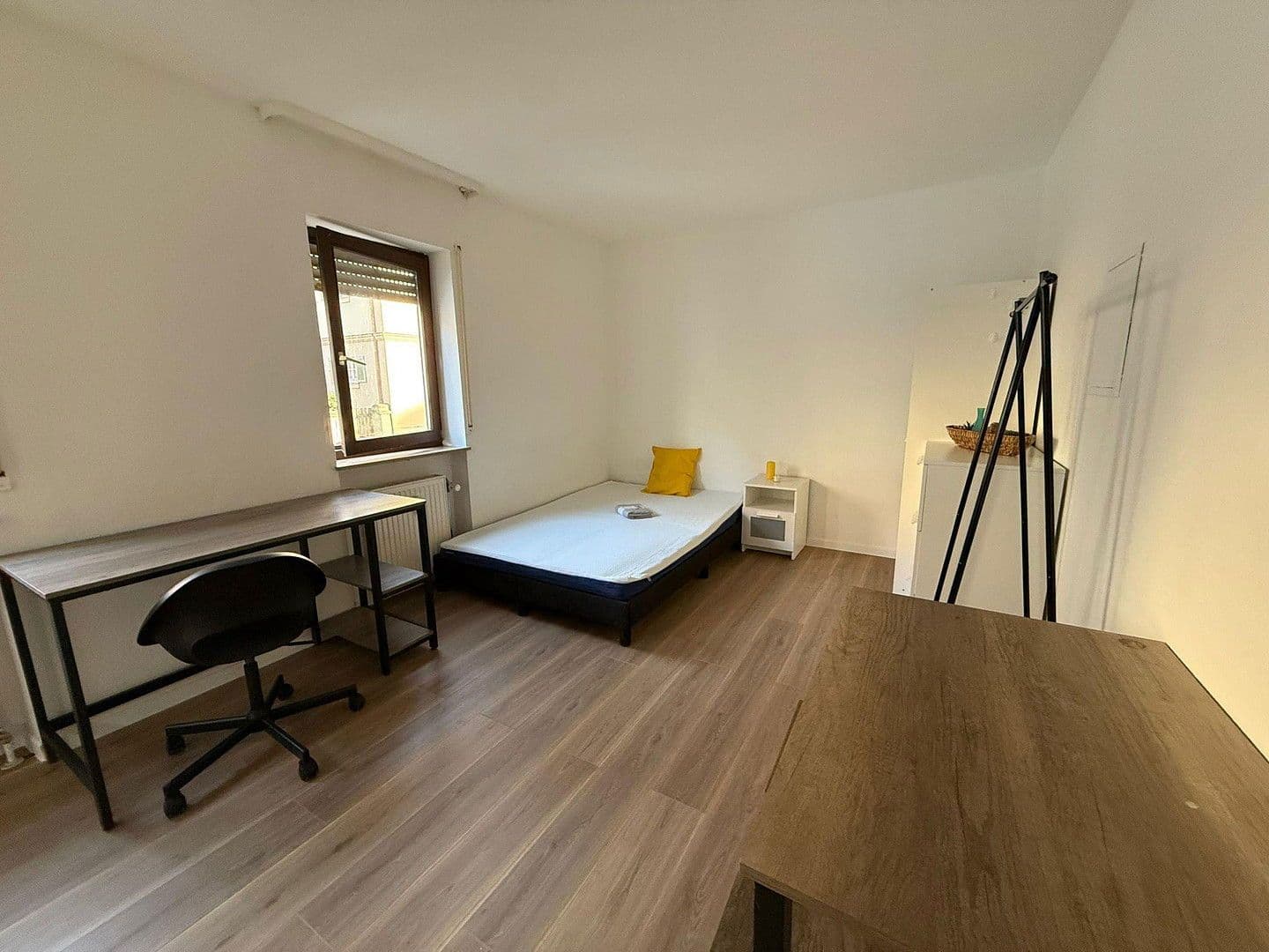 Pronájem bytu 1+1 23 m², Erlangen, Bavorsko Pronájem bytu 1+1 23 m², Erlangen, Bavorsko