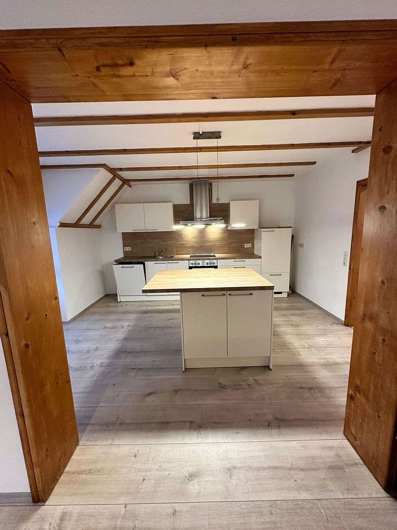 Pronájem bytu 6+1 197 m², Leininger Str. 25, Enkenbach-Alsenborn, Porýní-Falc Pronájem bytu 6+1 197 m², Leininger Str. 25, Enkenbach-Alsenborn, Porýní-Falc