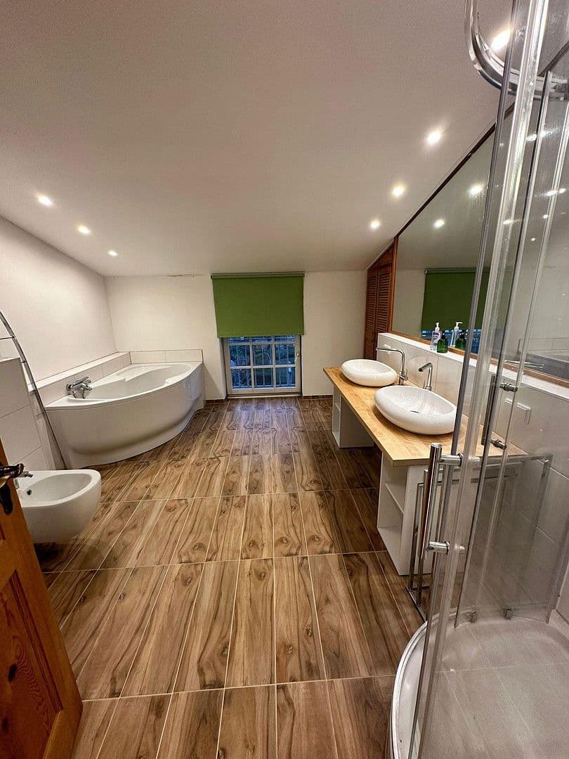 Pronájem bytu 6+1 197 m², Leininger Str. 25, Enkenbach-Alsenborn, Porýní-Falc Pronájem bytu 6+1 197 m², Leininger Str. 25, Enkenbach-Alsenborn, Porýní-Falc