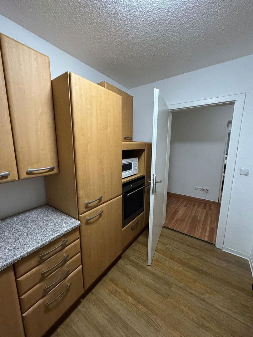 Pronájem bytu 20 m², Heilbronn, Bádensko-Württembersko Pronájem bytu 20 m², Heilbronn, Bádensko-Württembersko