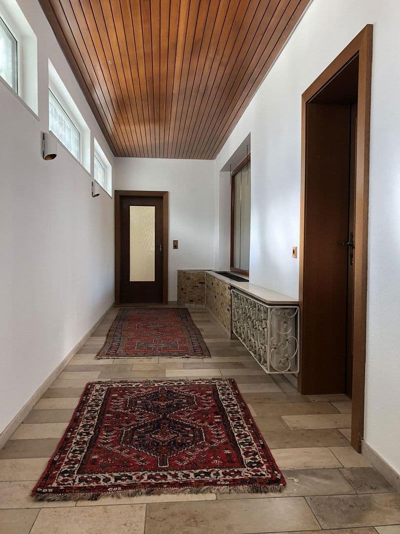 Pronájem domu 150 m², pozemek 600 m², Ihringen, Bádensko-Württembersko Pronájem domu 150 m², pozemek 600 m², Ihringen, Bádensko-Württembersko