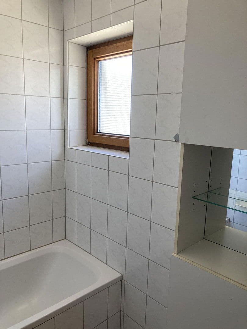 Pronájem bytu 3+kk 99 m², Ludwig-Richter-Straße 66, Heidenheim an der Brenz, Bádensko-Württembersko Pronájem bytu 3+kk 99 m², Ludwig-Richter-Straße 66, Heidenheim an der Brenz, Bádensko-Württembersko