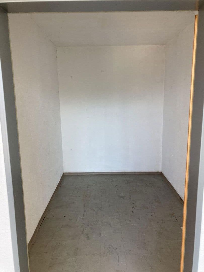 Pronájem bytu 3+kk 99 m², Ludwig-Richter-Straße 66, Heidenheim an der Brenz, Bádensko-Württembersko Pronájem bytu 3+kk 99 m², Ludwig-Richter-Straße 66, Heidenheim an der Brenz, Bádensko-Württembersko