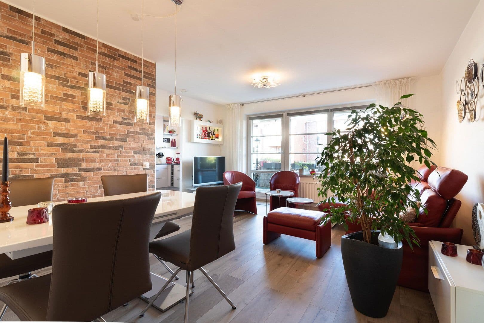 Prodej bytu 3+1 102 m², Hamburg, Hamburg Prodej bytu 3+1 102 m², Hamburg, Hamburg