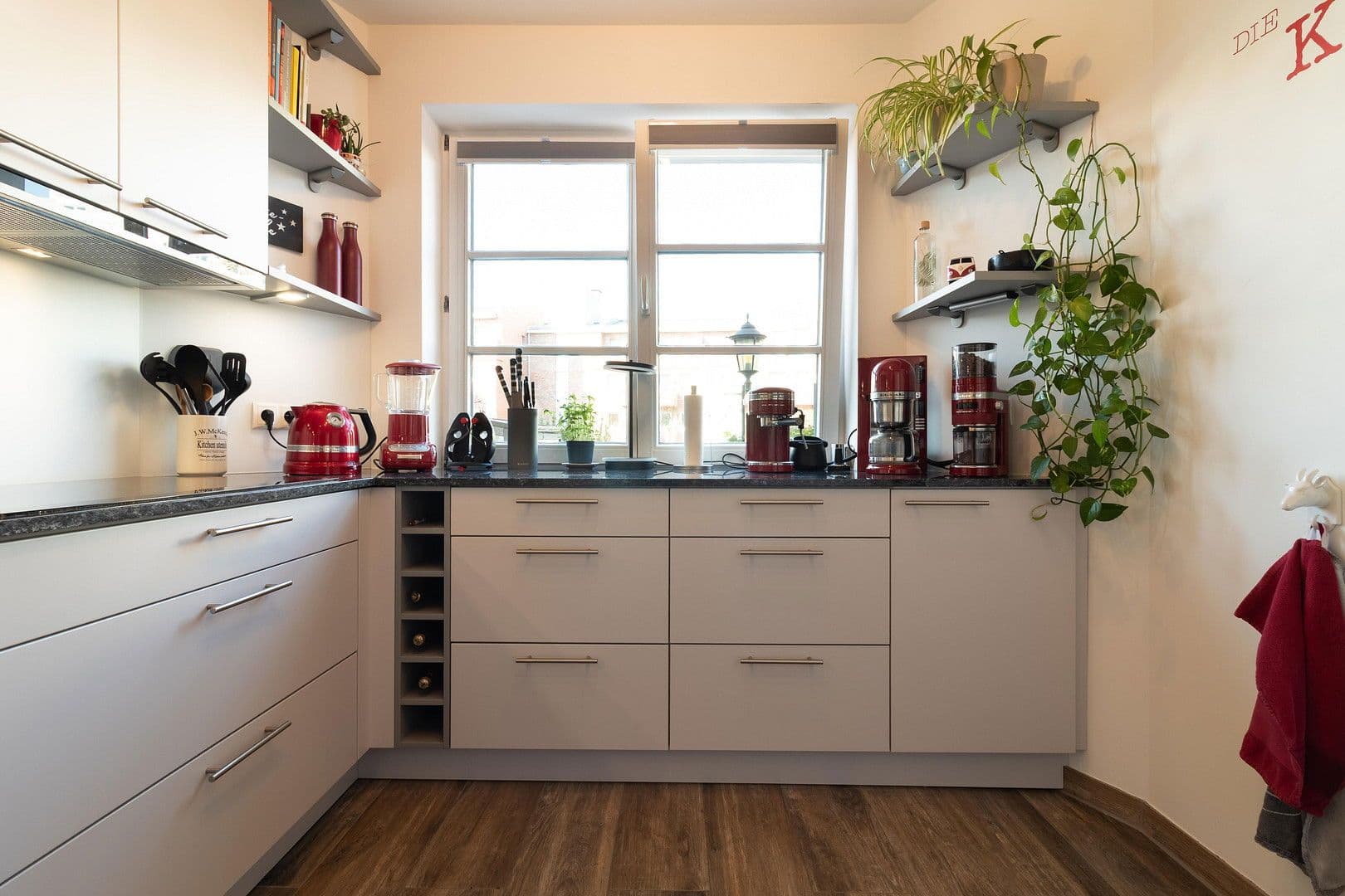 Prodej bytu 3+1 102 m², Hamburg, Hamburg Prodej bytu 3+1 102 m², Hamburg, Hamburg